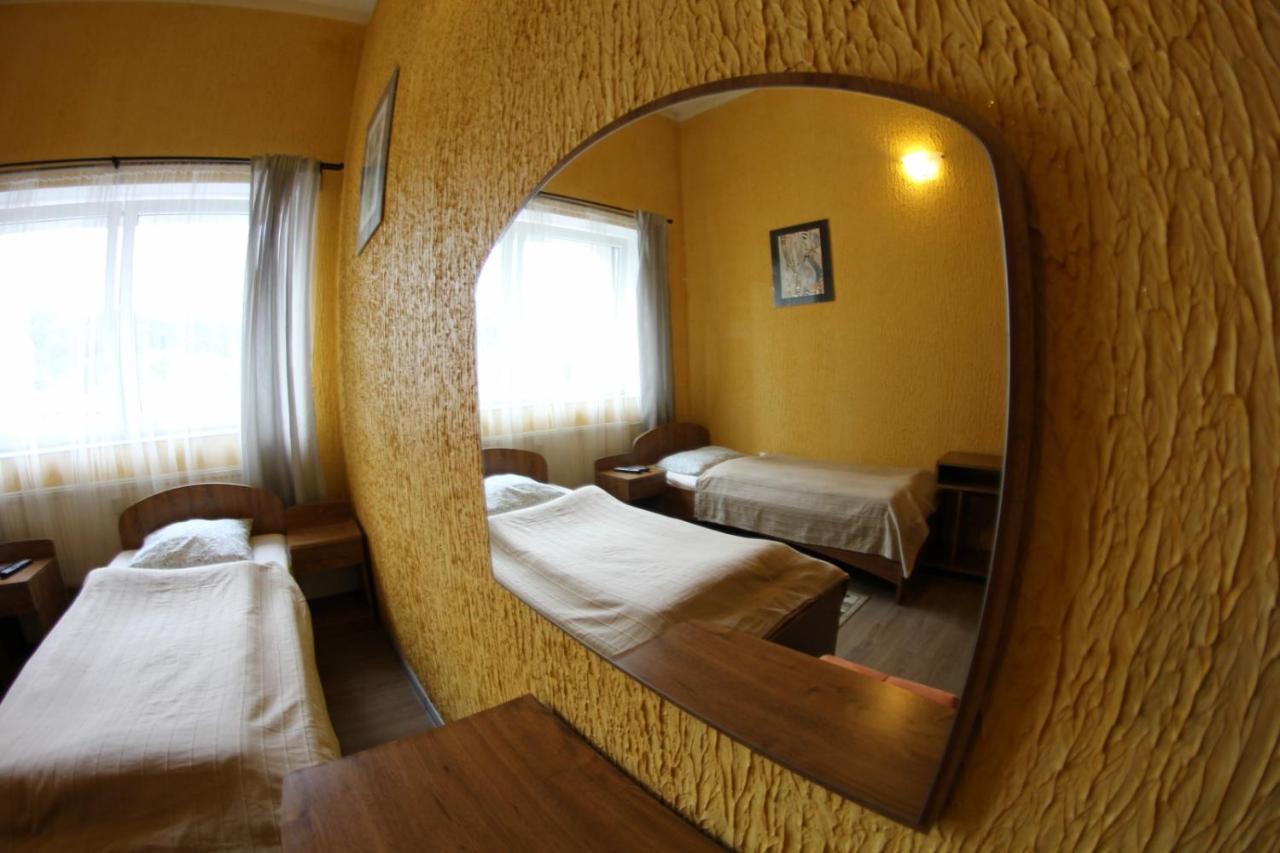 Aparthotel Gosciniec Glucholazy Zdroj Extérieur photo